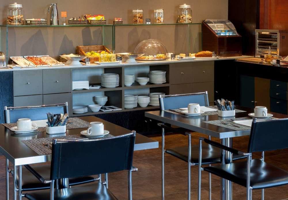 Ac Hotel Ponferrada By Marriott Экстерьер фото