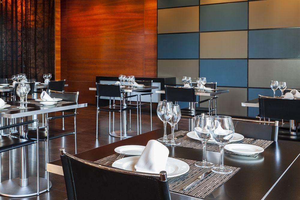 Ac Hotel Ponferrada By Marriott Экстерьер фото