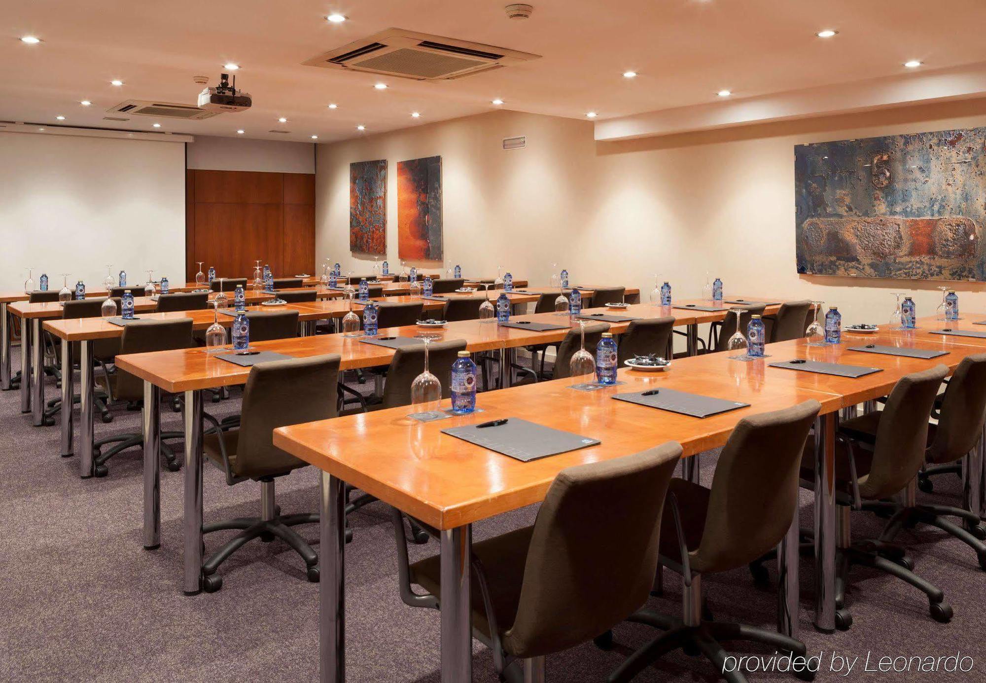 Ac Hotel Ponferrada By Marriott Экстерьер фото