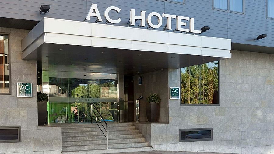 Ac Hotel Ponferrada By Marriott Экстерьер фото